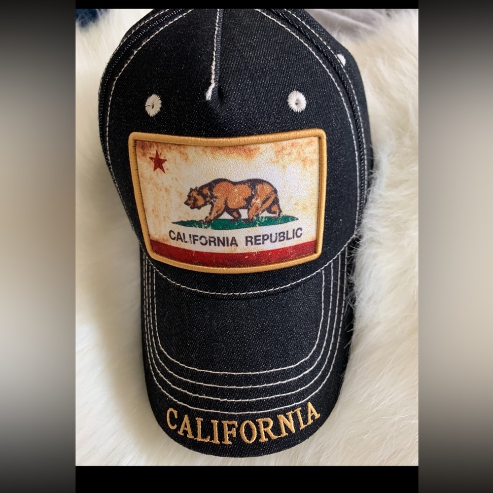 CALIFORNIA BASEBALL HAT Robin Ruth NWOT
